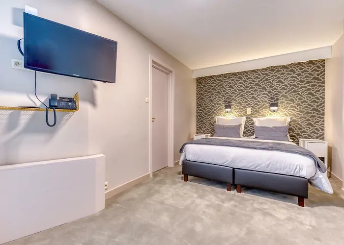 Otel Imperi'ale Entre Durbuy Et Aywaille 3*